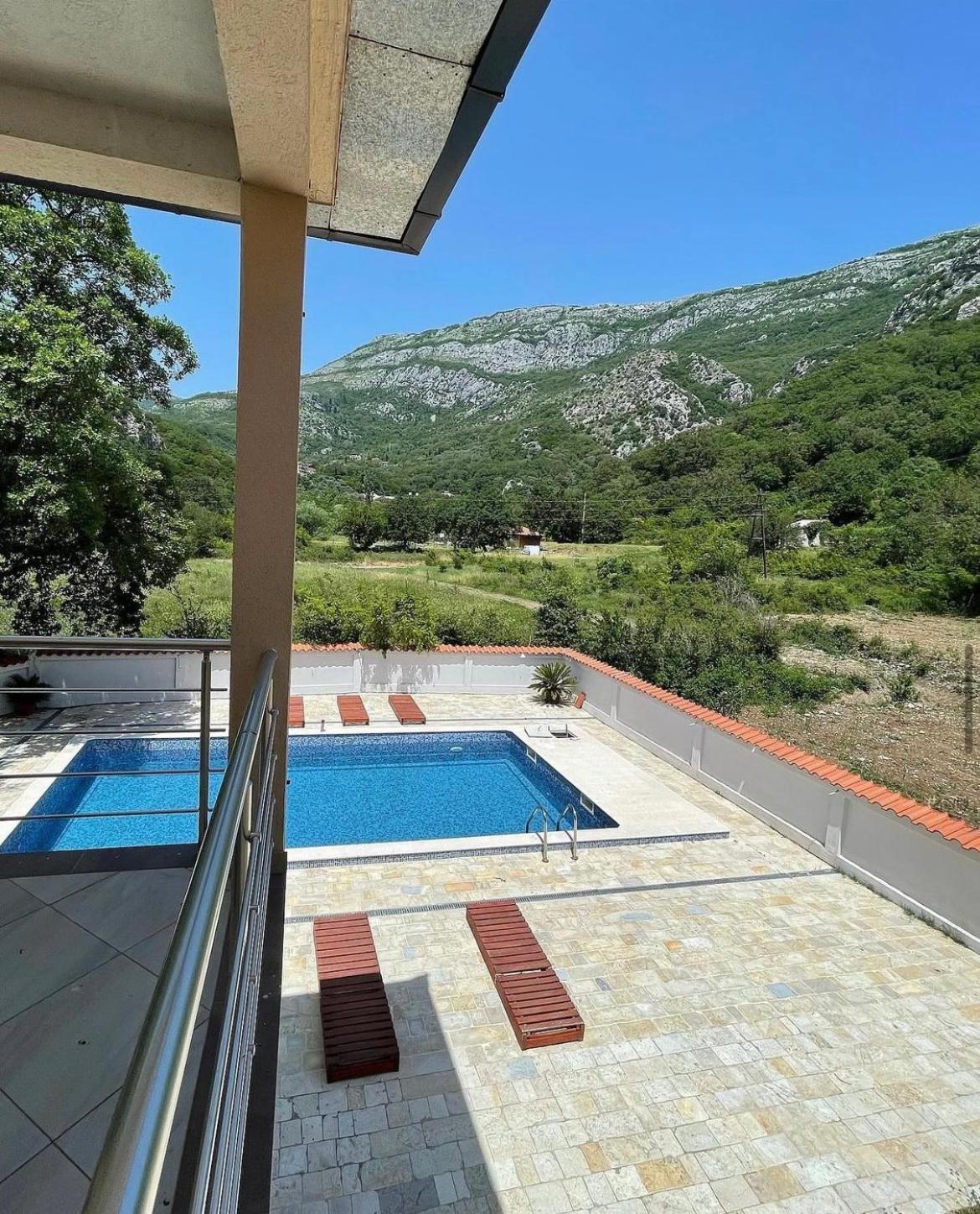 Stars Residence Petrovac Ngoại thất bức ảnh