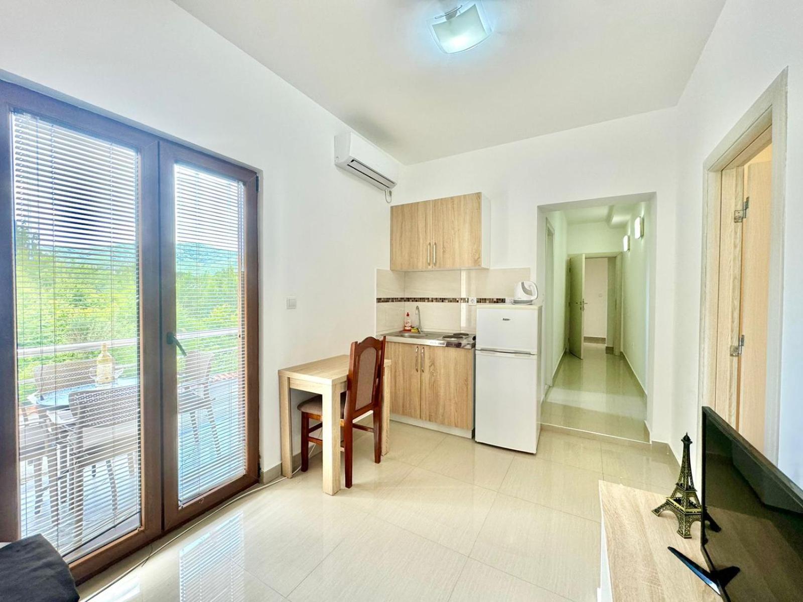 Stars Residence Petrovac Ngoại thất bức ảnh