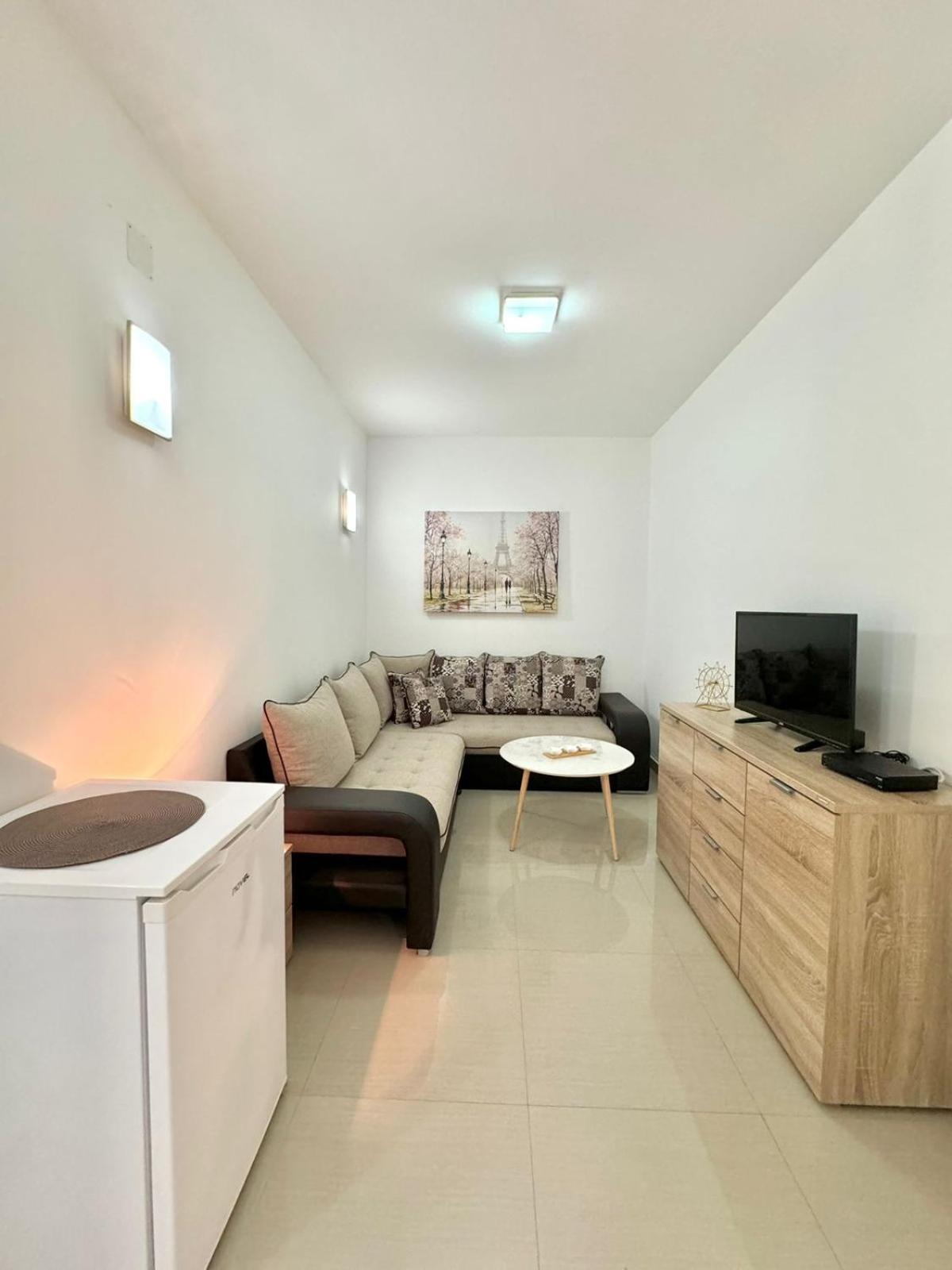 Stars Residence Petrovac Ngoại thất bức ảnh