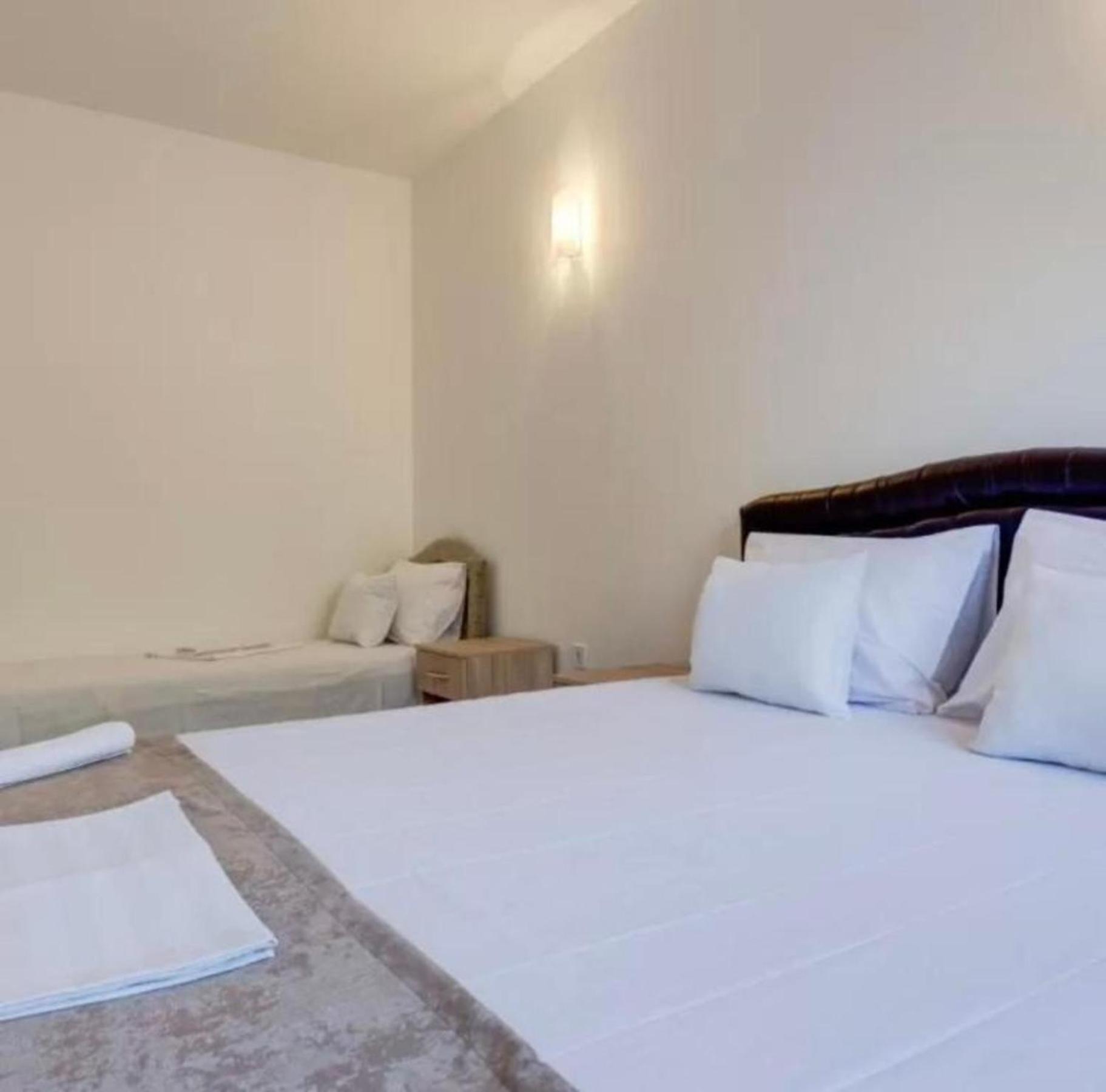 Stars Residence Petrovac Ngoại thất bức ảnh